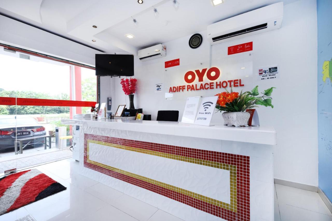 Super Oyo 414 Adiff Palace Hotel Sepang Exterior photo