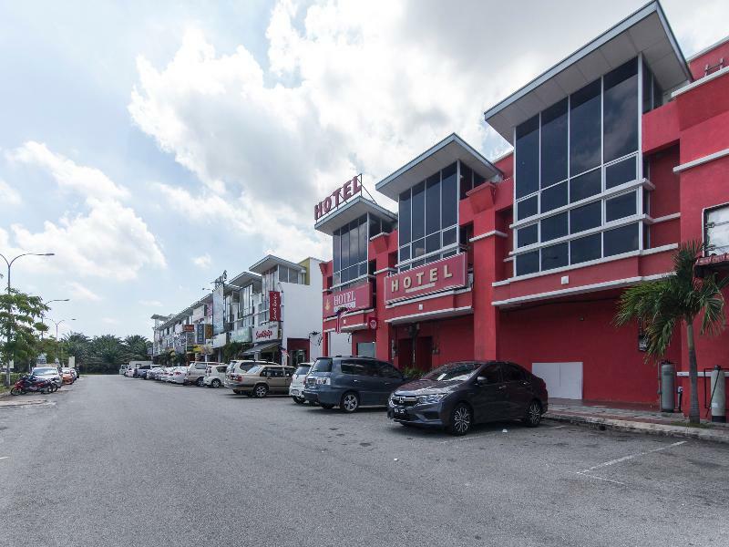 Super Oyo 414 Adiff Palace Hotel Sepang Exterior photo